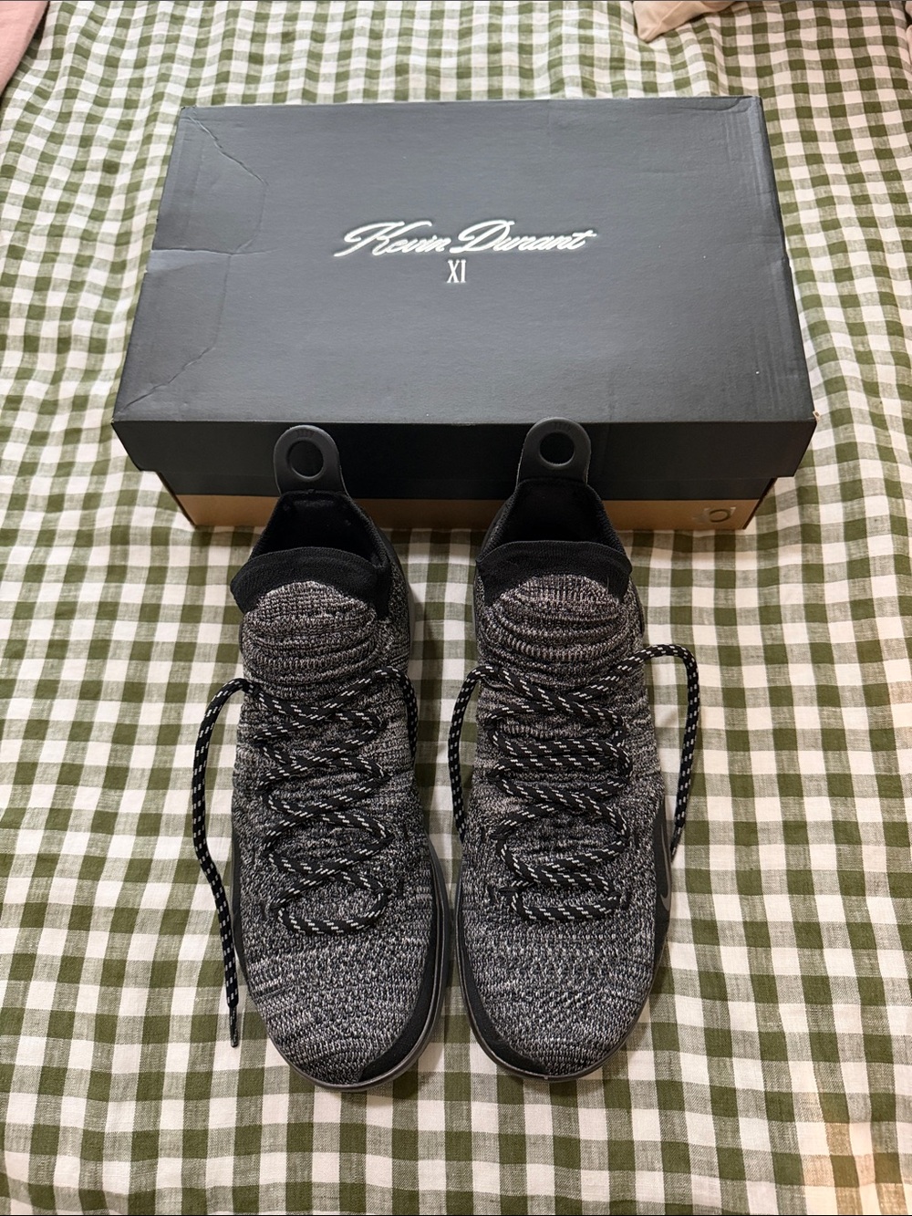 Kevin Durant Men’s Knit Basketball Shoes - Black/Gray